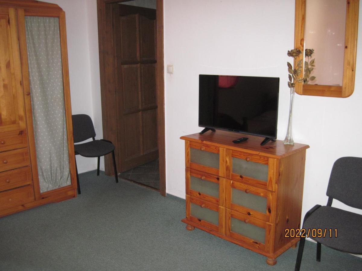 Benyei Fogado Panzio Es Etterem Bed and Breakfast Erdőbénye Exteriör bild